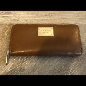 Michael Kors wallet